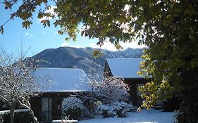 Forest Peak Motel